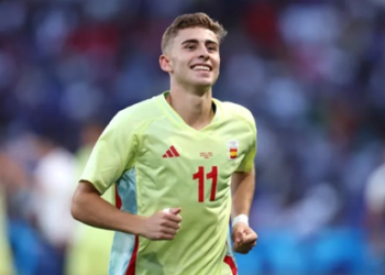 Barcelona ra quyết định với Fermin Lopez 2 image