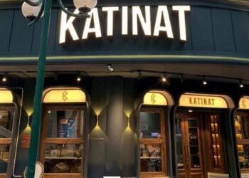 Tranh Cãi Từ Thiện - KATINAT Quyên Góp 1 Tỷ Đồng Chỉ Trong 20 Ngày Bán Nước 2 Tranh Cãi Từ Thiện – KATINAT Quyên Góp 1 Tỷ Đồng Chỉ Trong 20 Ngày Bán Nước